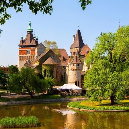 Budapestayz - Jozsef Apartments Bagian luar foto