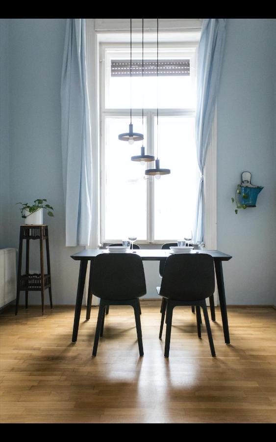 Budapestayz - Jozsef Apartments Bagian luar foto